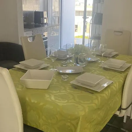 Casa Docim, Casa Tipica Algarvia No Centro Da Velha Daire *