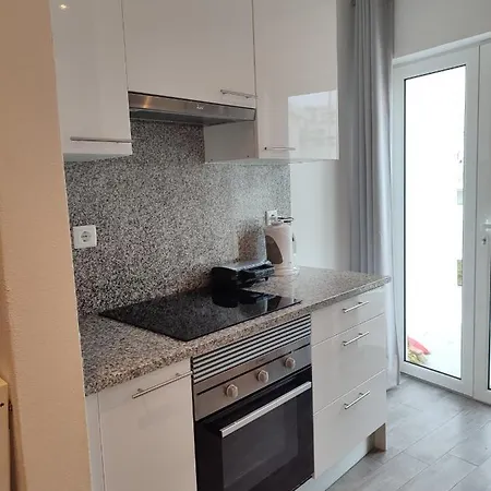 Daire Casa Docim, Casa Tipica Algarvia No Centro Da Velha