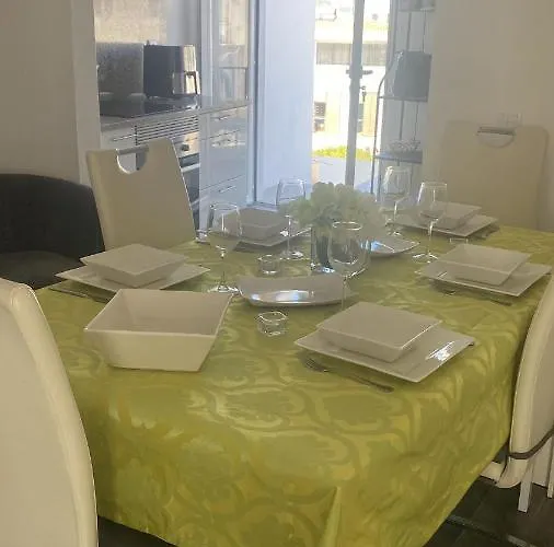 Casa Docim, Casa Tipica Algarvia No Centro Da Velha Daire *